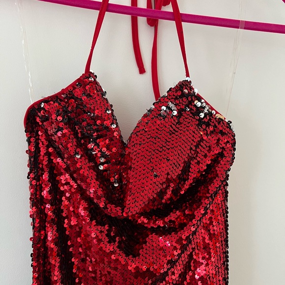 Dollskill red sequin halter dress - Picture 4 of 5